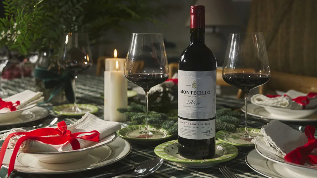 La enóloga Mercedes García Rupérez revela qué vino elegir en Nochebuena para no estropear la cena 3 1. Bodegas Montecillo Ed.Limitada 2019 Navidad