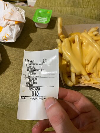 McDonald's - Pontevella: Un rincón único en Ourense con sabor a innovación y comodidad 1 1734790821 caption