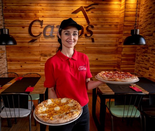 Pizzería Carlos | Badajoz: Sabores auténticos en el corazón de Badajoz 48 1734941686 pizzas irresistibles