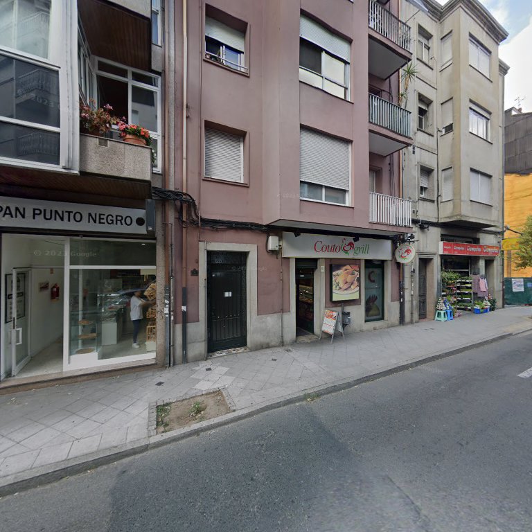 Pan Punto Negro: Sabores auténticos en el corazón de Ourense 17 1734958562 thumbnail