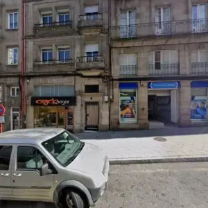 Zapatilleria La Barra: Deléitate con calzado único en Ourense