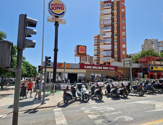 Burger King - Av. Rei Jaume I: El sabor irresistible en el corazón de Benidorm 1 1740979796 burger king