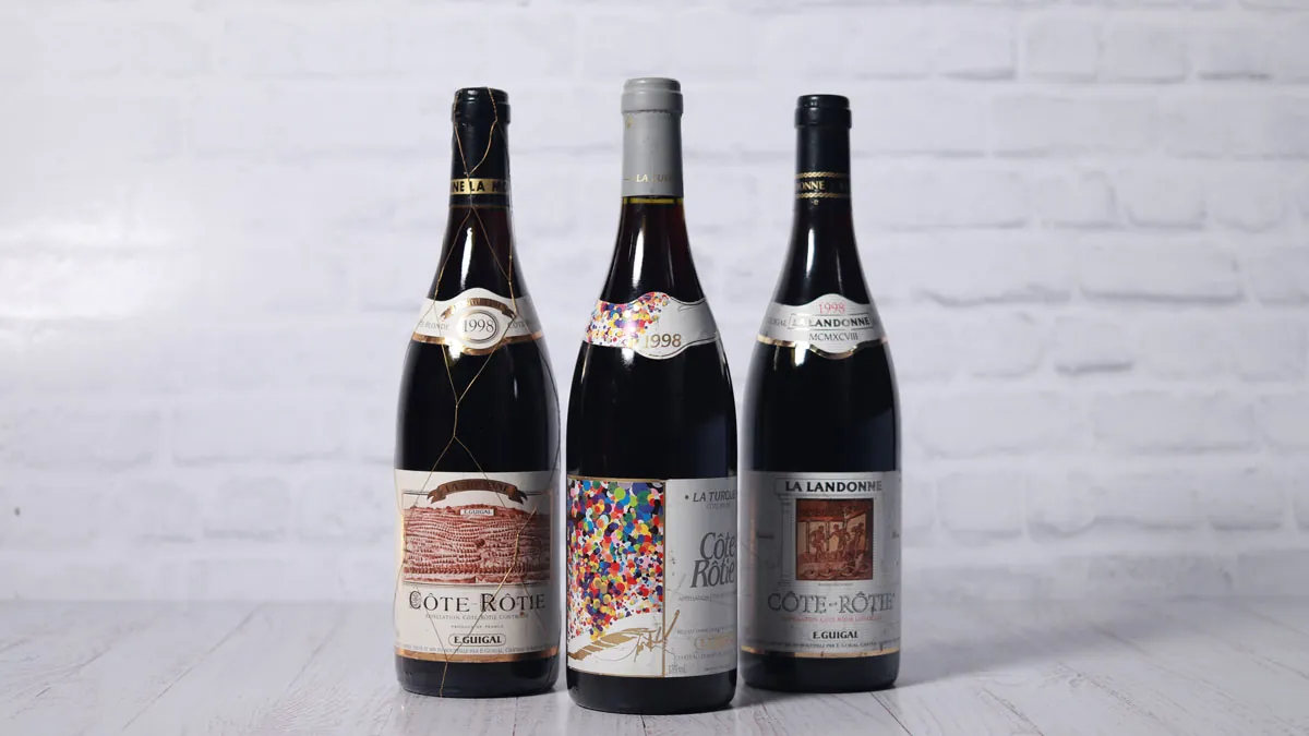 Aumentan los precios de los vinos icónicos en el mercado de subastas