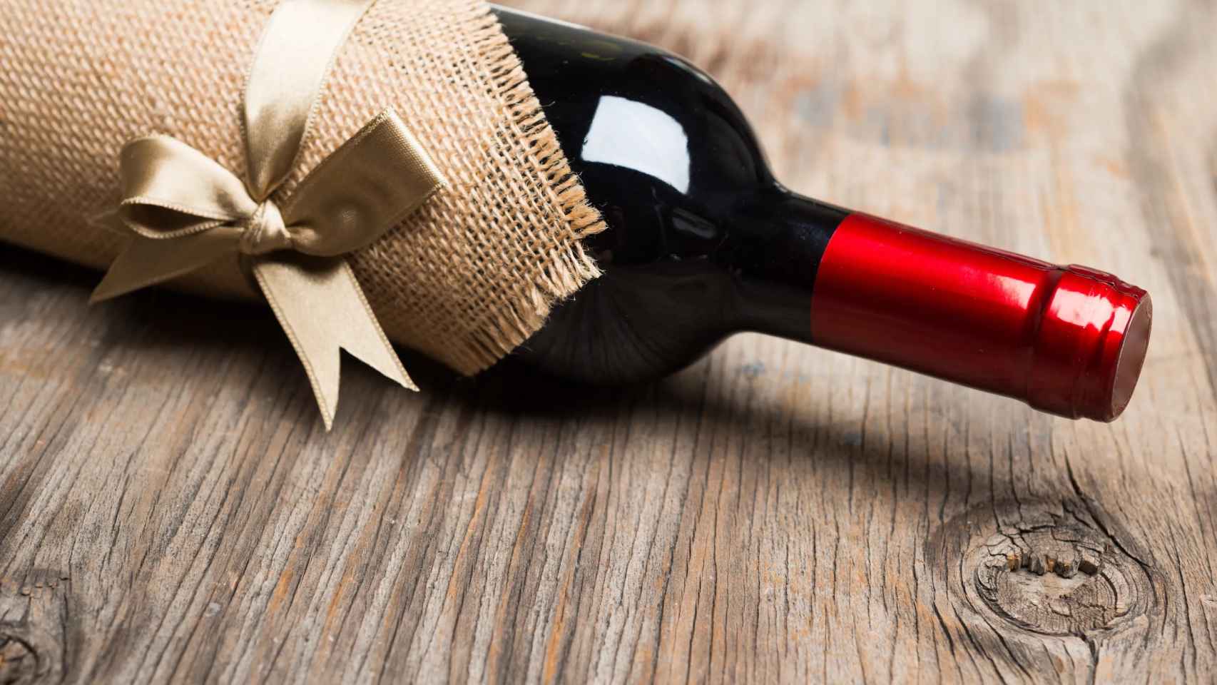 Del vegano al clásico: los siete vinos que no fallarán como el mejor regalo navideño 1 Descubre 7 vinos asequibles y exclusivos para impresionar con tus