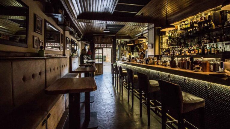 Descubre el mejor bar de Salamanca con cocteles premiados y