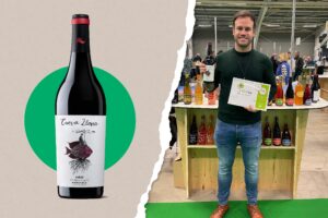 Vino ecologico Cueva LLana Bobal 2021 recibe oro en Challenge