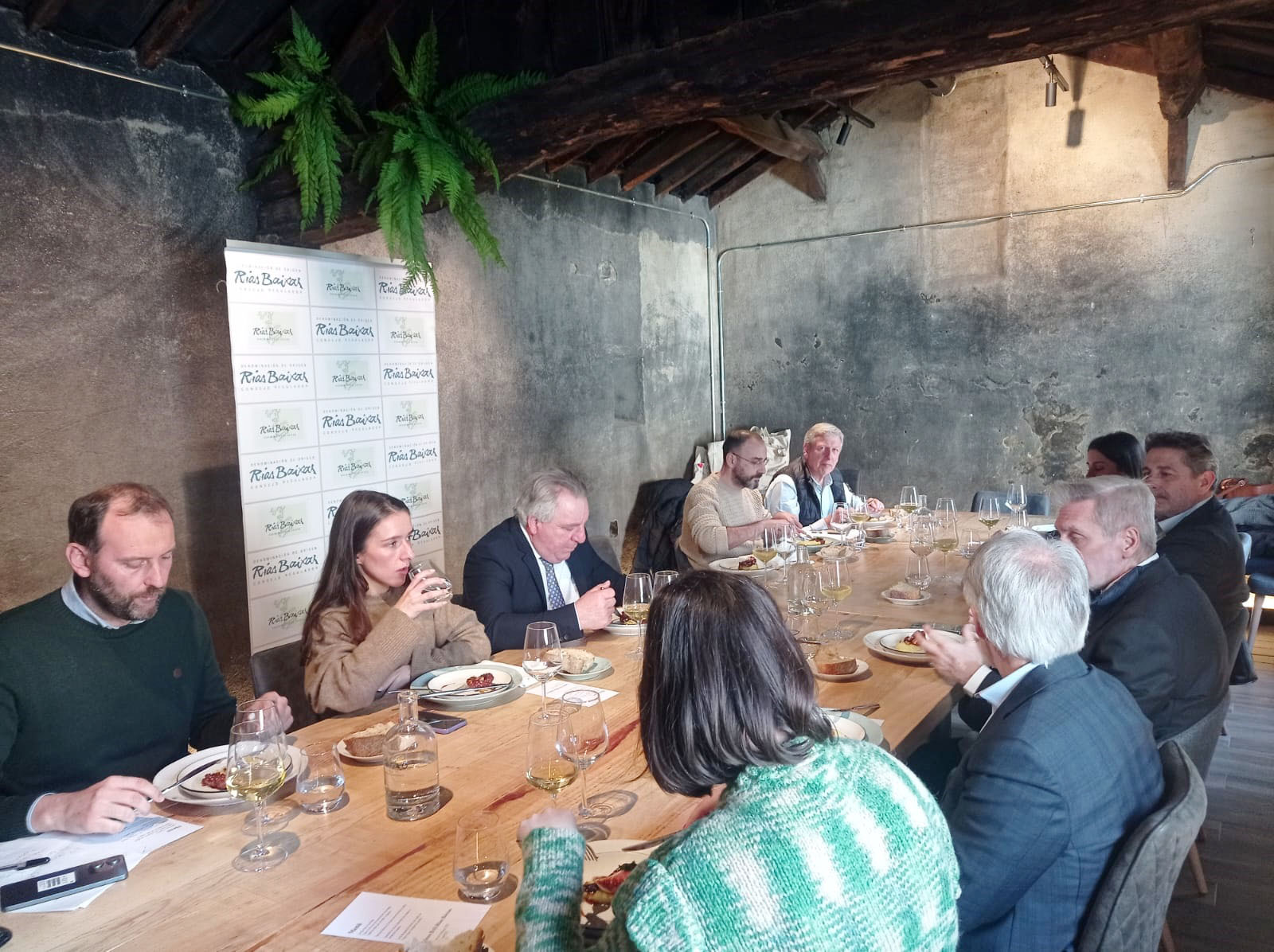 Vinos gallegos de Rías Baixas lideran en valor y calidad según Consultora NielsenIQ 1 Vinos gallegos de Rias Baixas lideran en valor y calidad