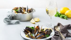 Chablis: la guía definitiva para maridar este vino blanco con comidas marítimas 13 Chablis la guia definitiva para maridar este vino blanco con