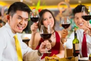 Exportaciones de vino italiano caen en Extremo Oriente, Francia se mantiene líder
