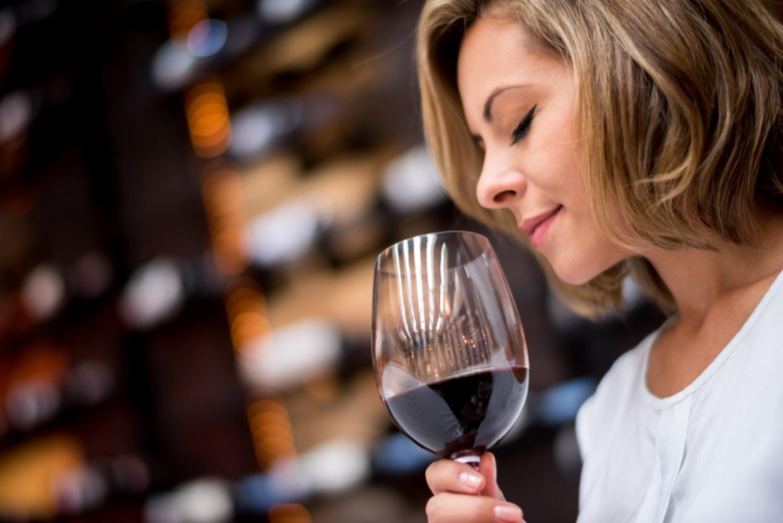 Mujeres como mercado emergente no valorado en el sector del vino de lujo 1 Mujeres como mercado emergente no valorado en el sector del
