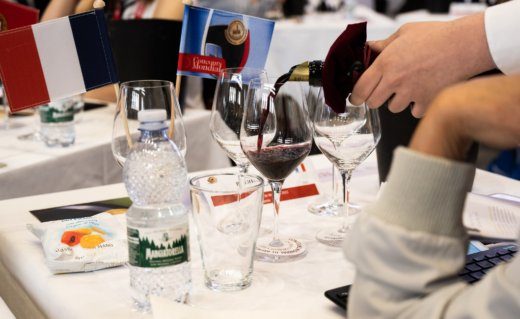 Vinos de DO Utiel Requena ganan 2 oros y 9 platas