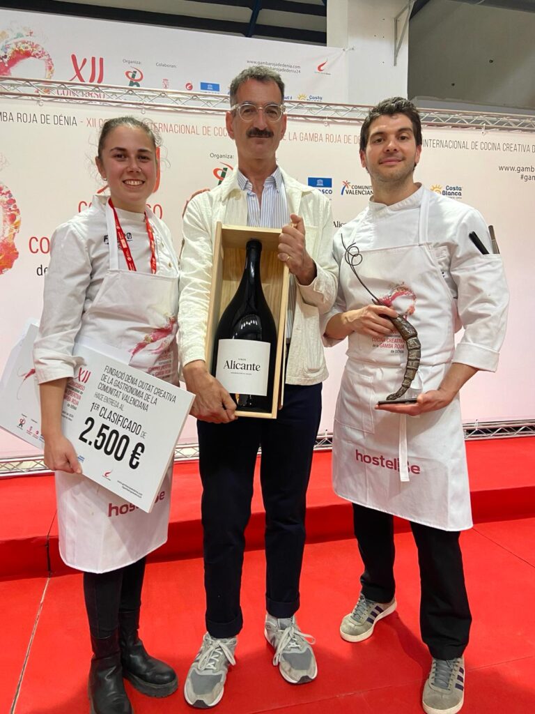 Cristina Gómez gana el XII Concurso Nacional de la Gamba Roja de Dénia 28 Cristina Gomez gana el XII Concurso Nacional de la Gamba