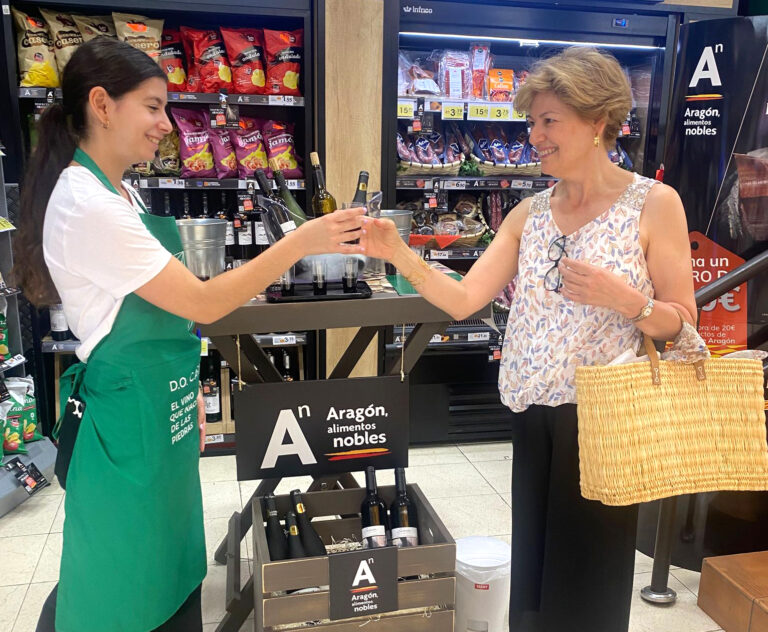 DO Cariñena programa degustaciones gratuitas de vinos en centros comerciales de Zaragoza 14 DO Carinena programa degustaciones gratuitas de vinos en centros comerciales