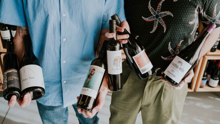 Renacimiento del vino en Málaga: la nueva joya de la enología andaluza 55 Descubre los 10 vinos top de Malaga y sumergete en