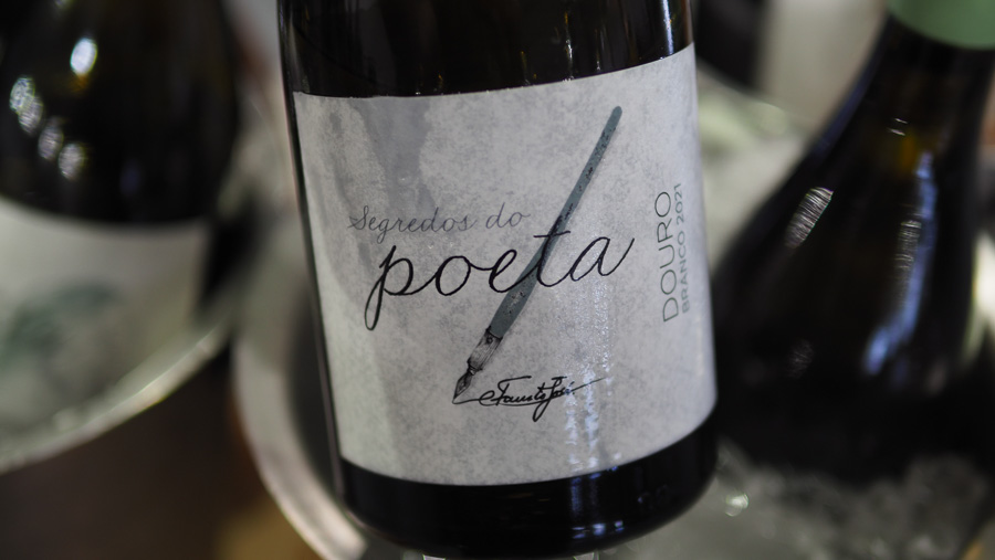 Nieto del poeta Fausto Santos lanza su proyecto de vino en Douro 1 Nieto del poeta Fausto Santos lanza su proyecto de vino