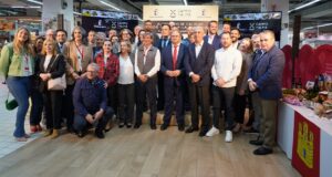 Vinos La Mancha se promocionan en Alcampo de Madrid y
