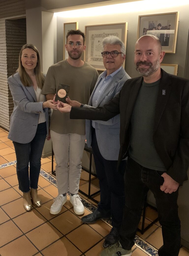 Restaurante Nou Manolín recibe distinción por promover la cultura del vino alicantino 30 Restaurante Nou Manolin recibe distincion por promover la cultura del