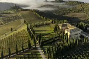 Toscana, set de la nueva película de Netflix con George Clooney y Adam Sandler