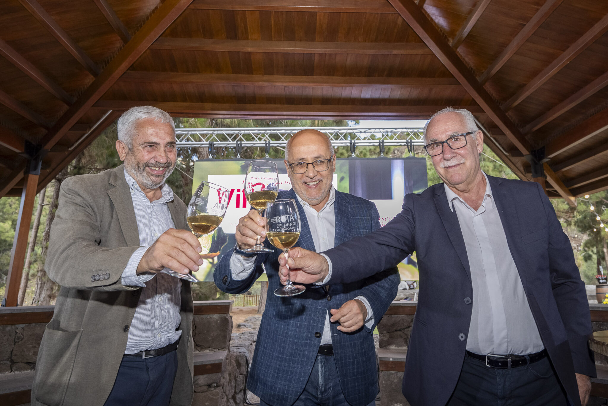 Descorche simbólico de la cosecha 2023 de vinos de Gran Canaria con 21 bodegas 1 Descorche simbolico de la cosecha 2023 de vinos de Gran scaled