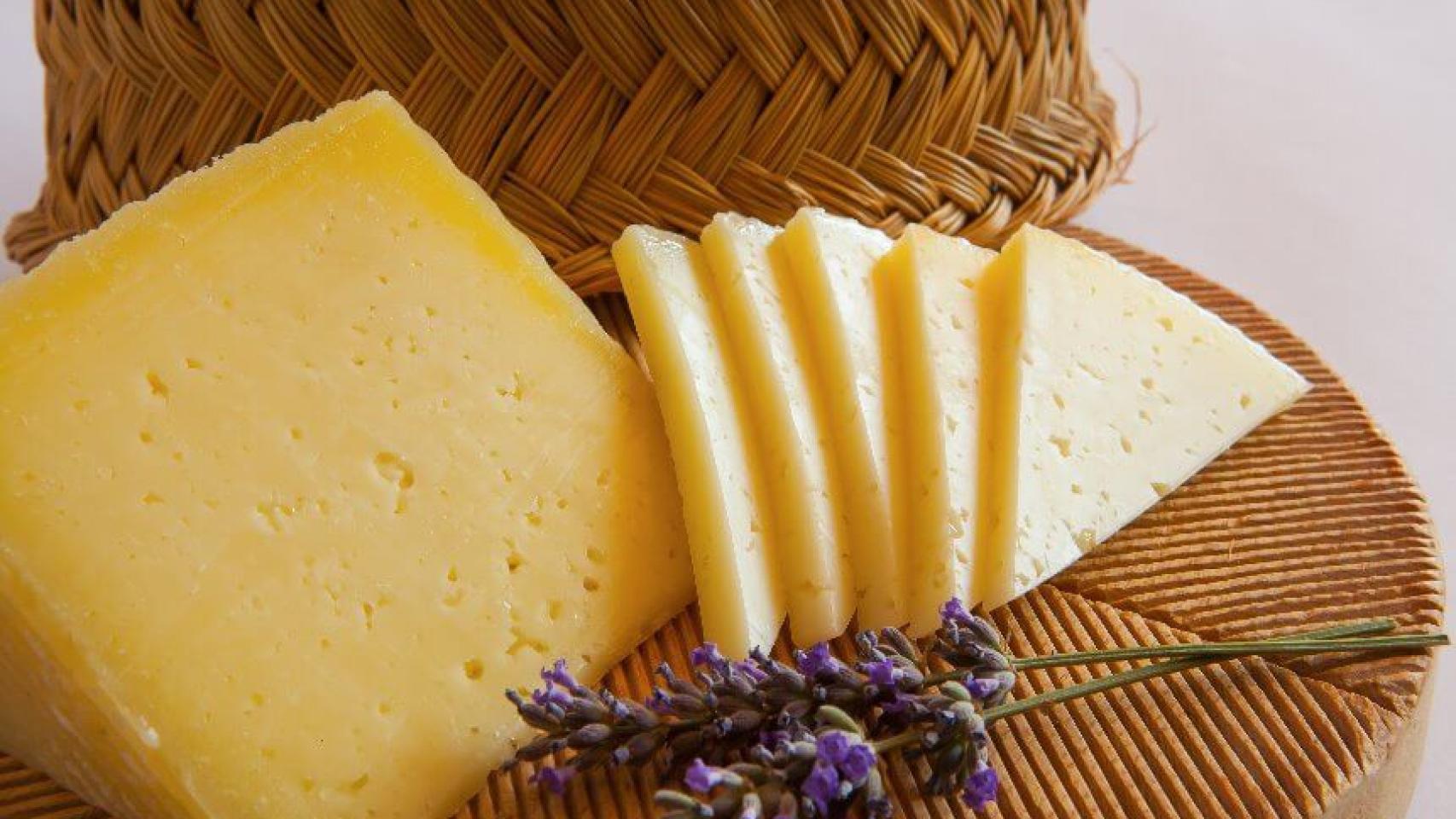 Descubre los quesos manchegos más exquisitos y vinos distinguidos de Castilla-La Mancha 1 Quesos manchegos