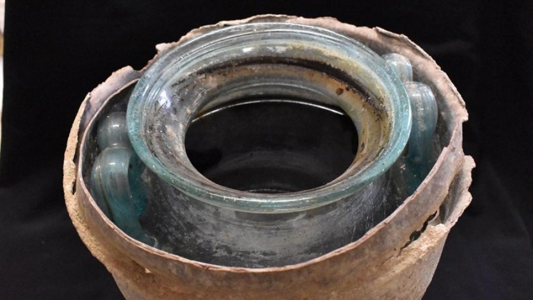 Descubrimiento único en mausoleo romano de Sevilla el vino más antiguo del mundo es blanco 1 Descubrimiento unico en mausoleo romano de Sevilla el vino mas