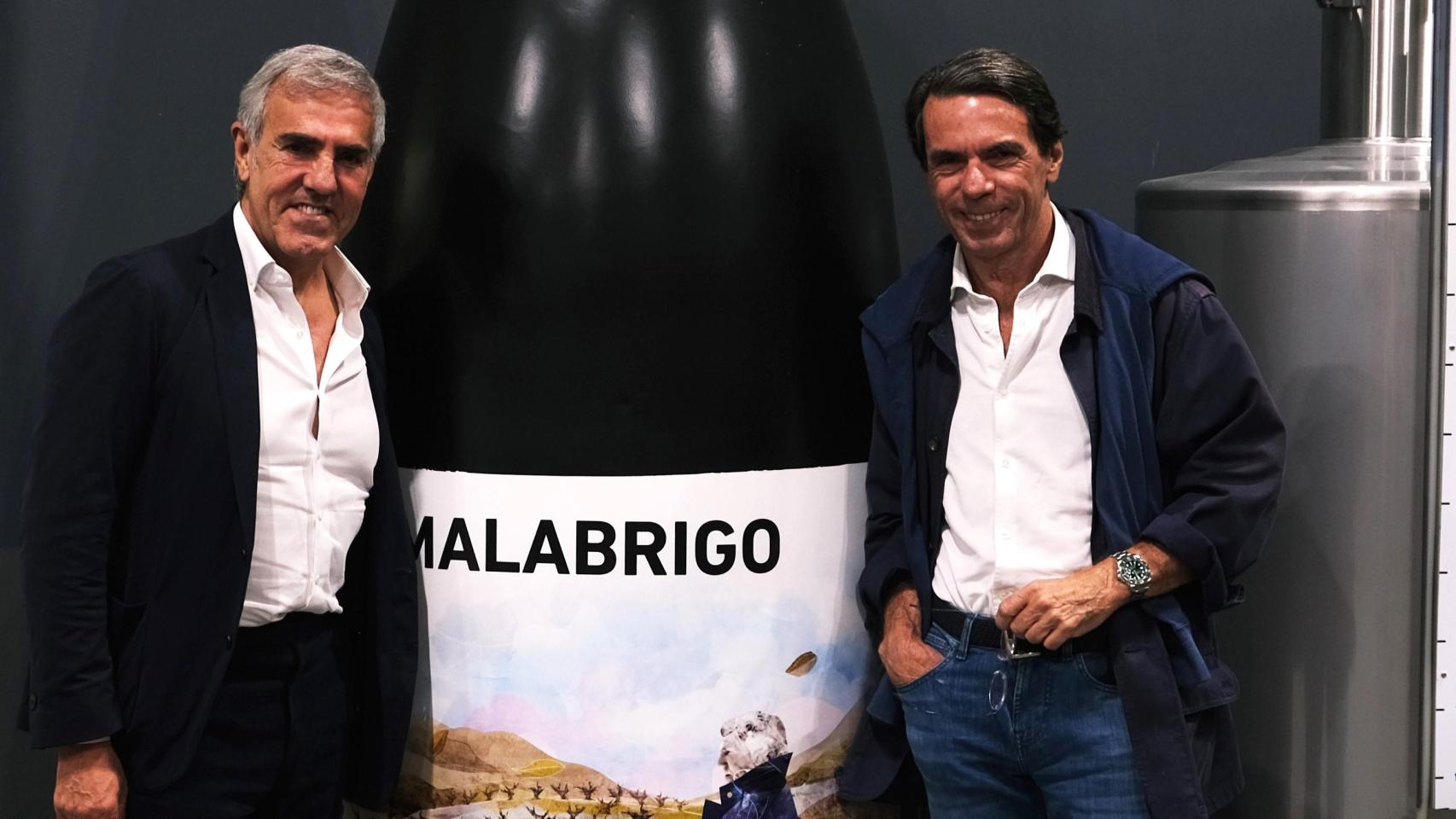 Expresidente del Gobierno y su esposa disfrutan visita a bodega en Ribera del Duero 1 Expresidente del Gobierno y su esposa disfrutan visita a bodega