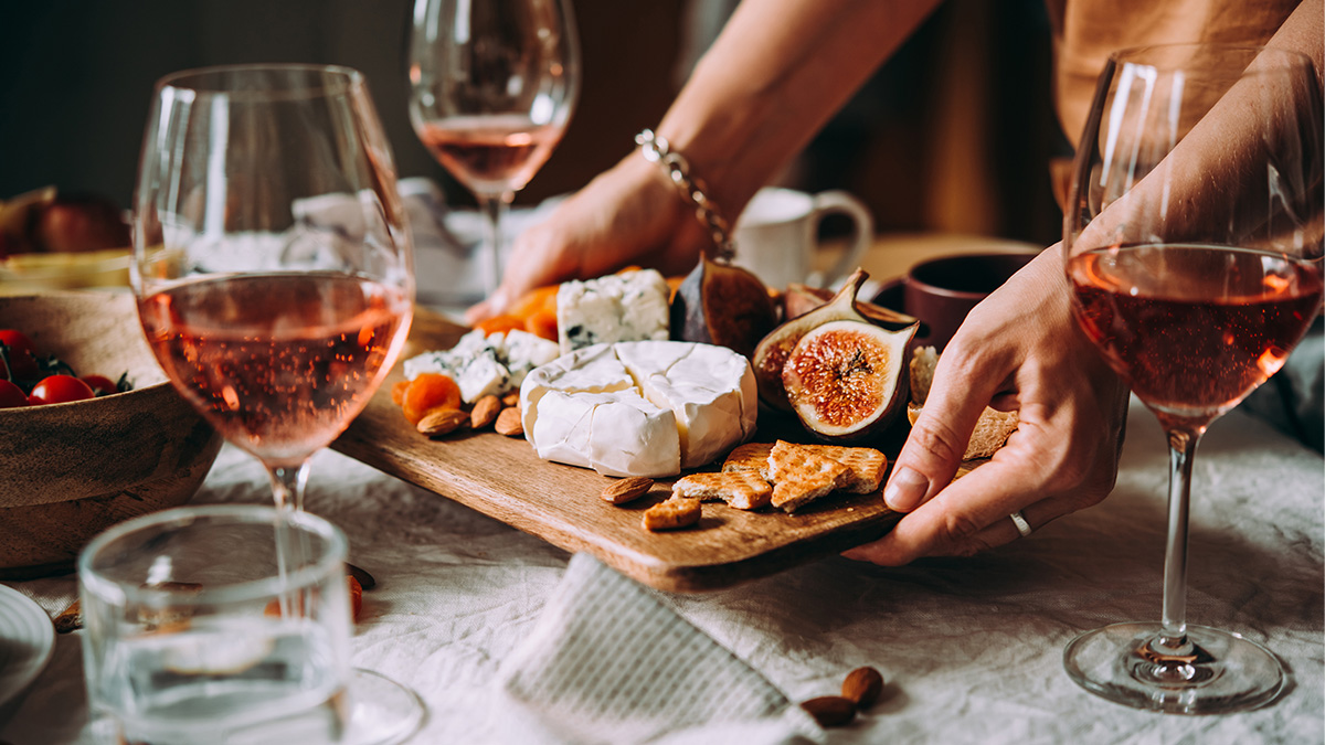 Secretos para maridar vino rosado con la comida estival ideal 1 Secretos para maridar vino rosado con la comida estival ideal