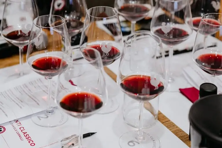 Vinòforum 2024 muestra lo mejor de la gastronomía y vinos italianos en Roma