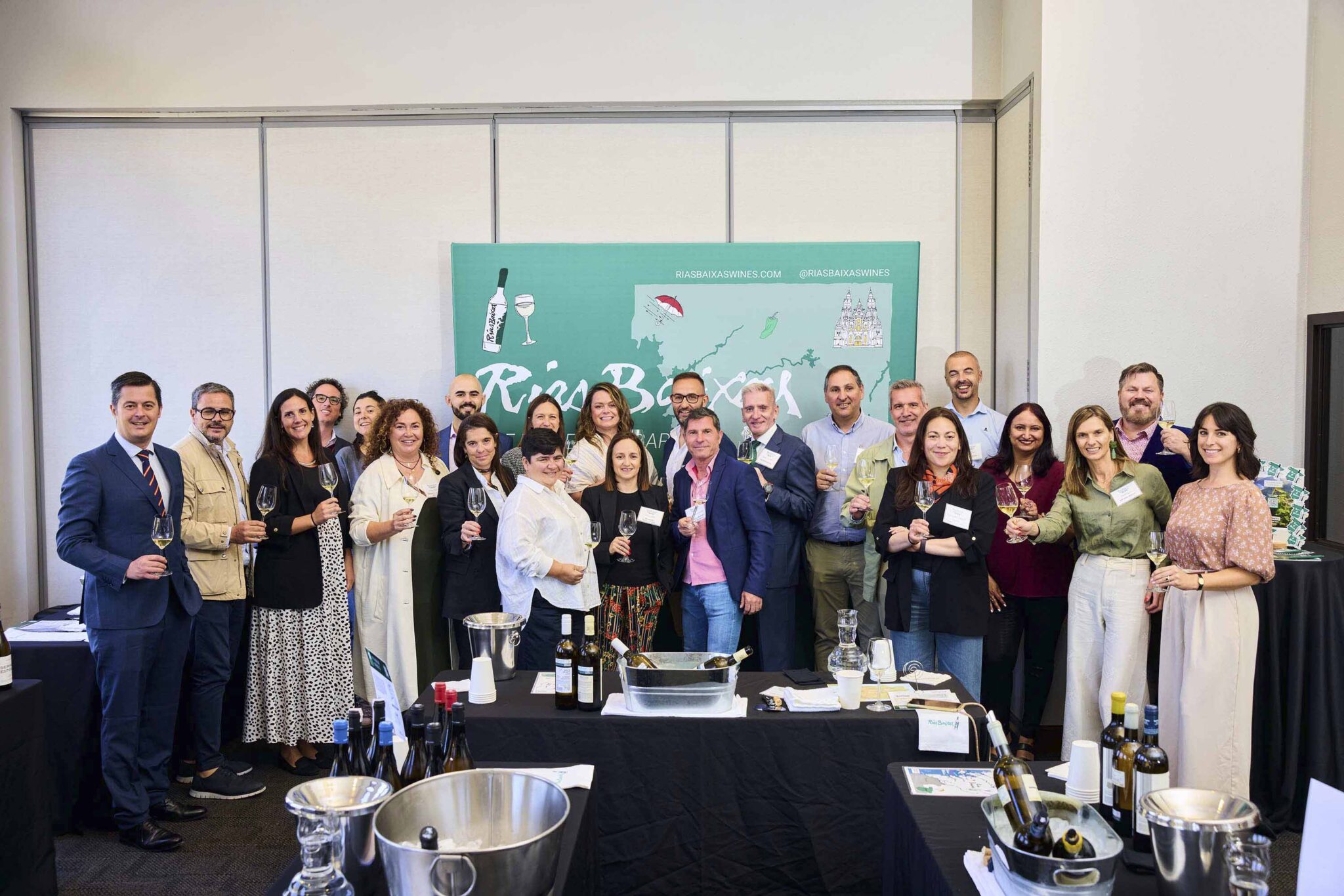 Vinos de Rías Baixas deslumbran en tres Roadshows en ciudades de EE.UU 1 Vinos de Rias Baixas deslumbran en tres Roadshows en ciudades scaled
