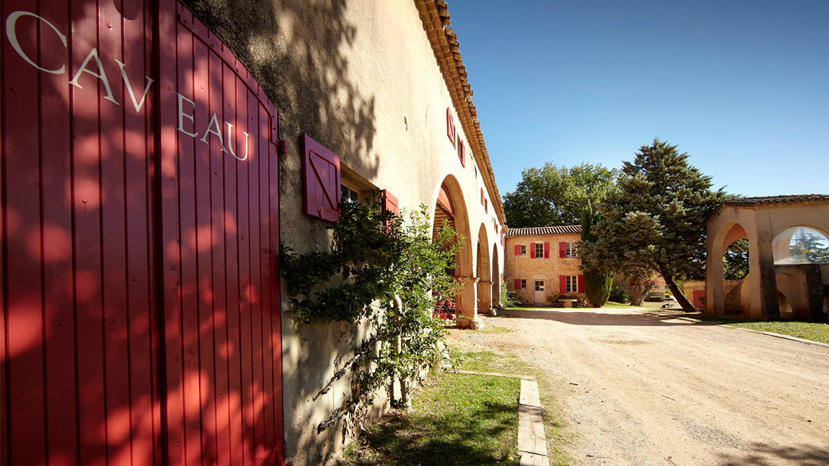 Château Miraval, la plenitud del rosado hollywoodense más caro del mundo 1 Chateau Miraval la plenitud del rosado hollywoodense mas caro del