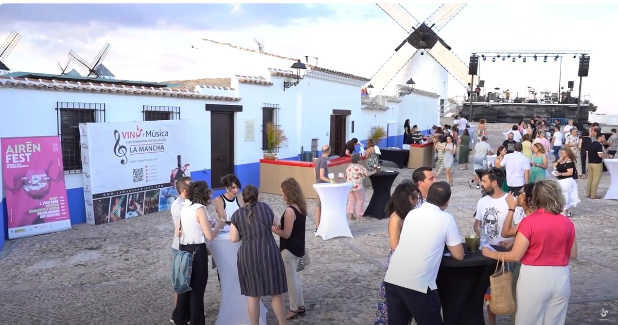 Depedro brilla en el AirénFest, uniendo música y vinos de La Mancha 1 Depedro brilla en el AirenFest uniendo musica y vinos de