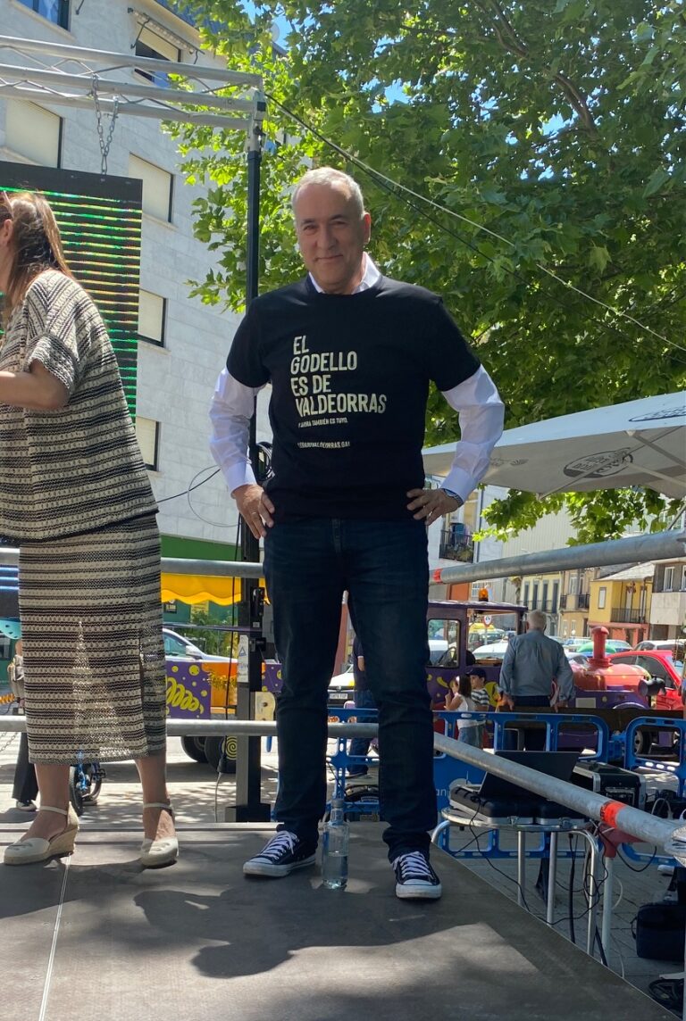 Inauguran la XXV Feria del Vino de Valdeorras con 21 bodegas participantes 57 Inauguran la XXV Feria del Vino de Valdeorras con 21