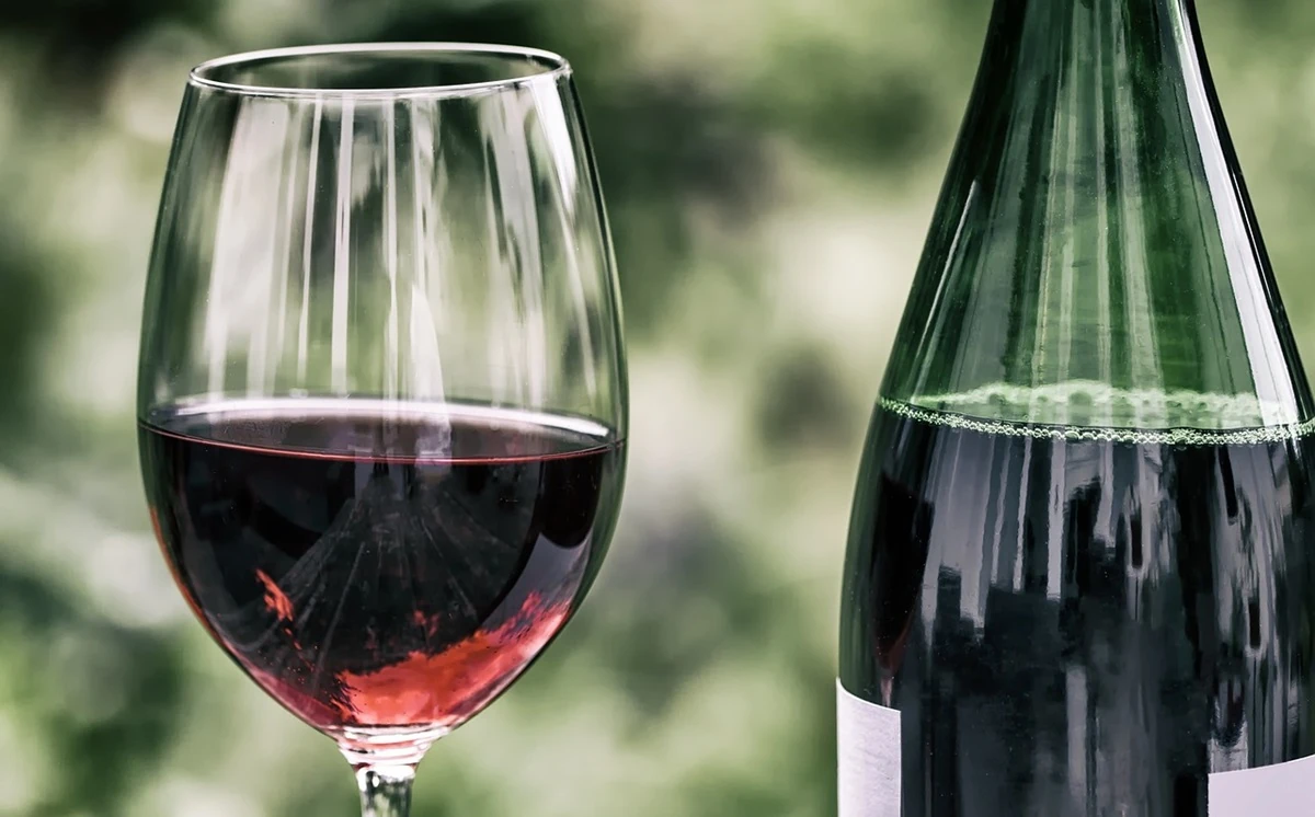 Venta de vino en Italia cae un 25 en primer.webp
