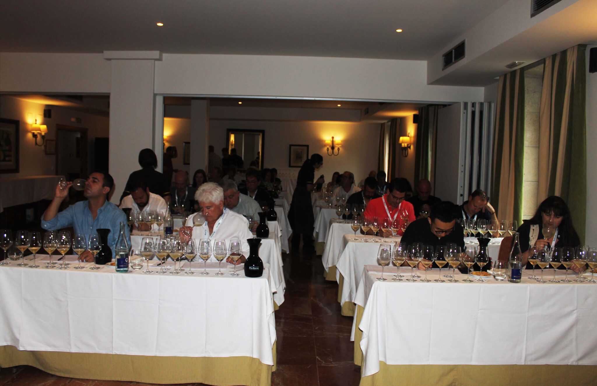 Finaliza la XXXVI Cata Concurso Albariño Rías Baixas destacando equilibrio y tipicidad 1 Finaliza la XXXVI Cata Concurso Albarino Rias Baixas destacando equilibrio scaled
