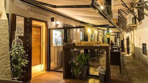 Saborea la excelencia culinaria en Daluan, el rincón gastronómico de Morella