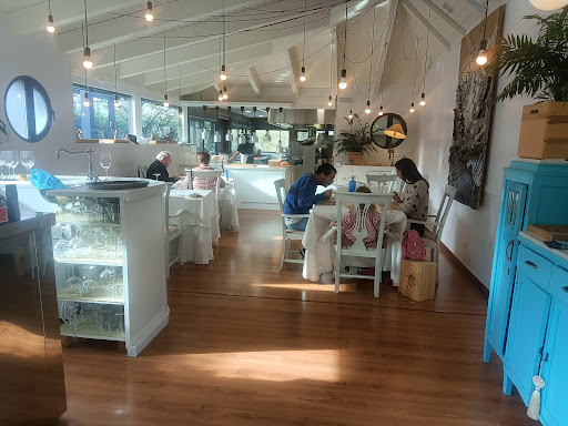 Un festín en Carracedelo: saborea lo mejor en Restaurante Hotel La Tronera 1 AF1QipPYOPONqy7x7YC2bGte aW rgh80fWPSu6JBfI