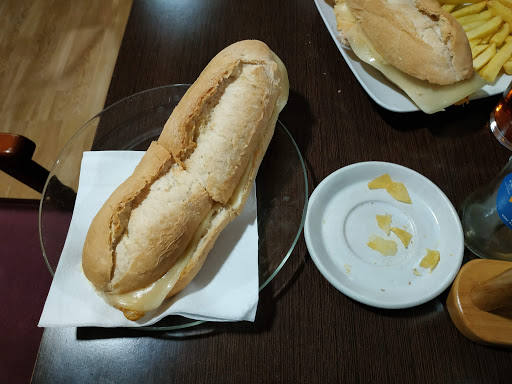Maceda 2000: Sabores únicos en el corazón de Maceda 16 AF1QipM