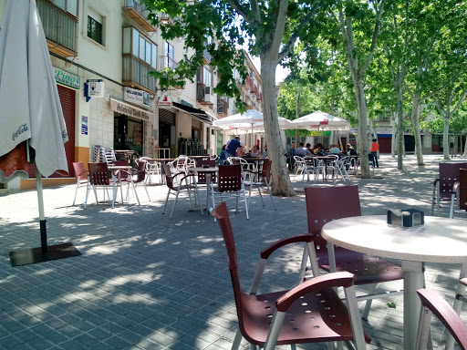 Cafetería Engelberg: Un rincón acogedor en Jaén con sabor a nubes 28 AF1QipM