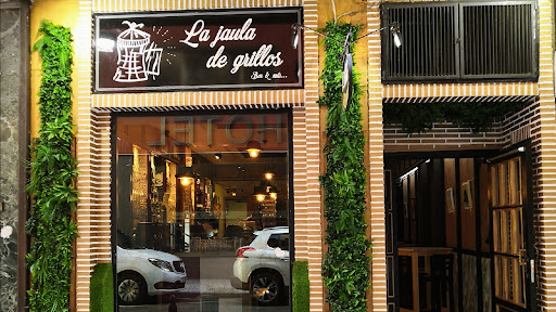 La Jaula De Grillos: Sabores únicos en el corazón de Zaragoza 25 AF1QipM0Y2QDPfuT2ceDr51HGonnv6uwZZ1R7wXHCuDl