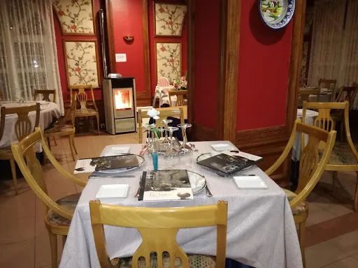 Restaurante La Tabla: Deliciosa comida mediterránea en Villarcayo