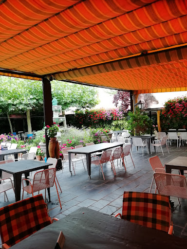 Bar El Rincon: Sabores auténticos en un acogedor patio en León 14 AF1QipM1fYTpEXmOQ02r3XbgcLzGBI13HNI7BHJ8y0p7