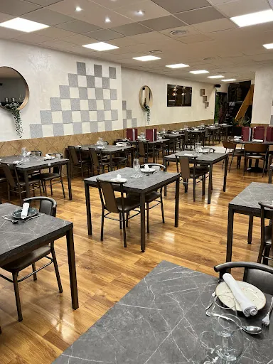 Restaurante Plaché: Sabores únicos en el corazón de Monzón 1 Restaurante Plaché: Sabores únicos en el corazón de Monzón