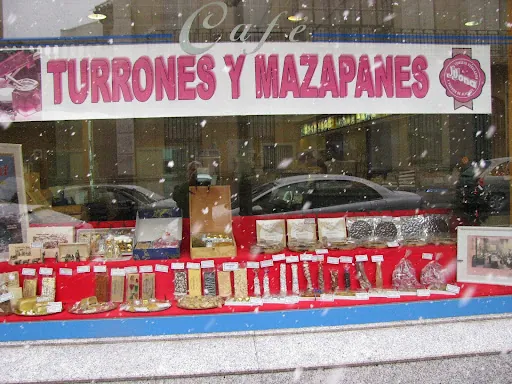 Helados Bernabeu CB: El rincón dulce de Valdepeñas con helados irresistibles