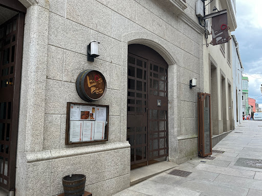 Os Pios: Un rincón acogedor en Vilalba con carnes irresistibles 41 AF1QipM9xpE6MVqoe mI1T V2QpwEle7fXtzhkMDZo2L