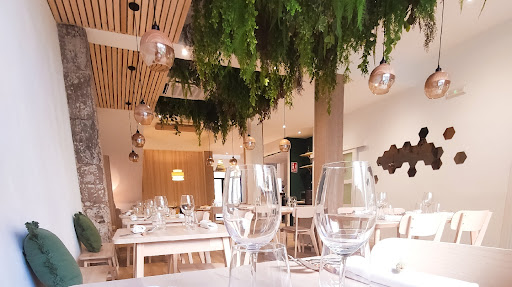 Pinea Restaurante: Sabores mediterráneos en el corazón de Ayora 1