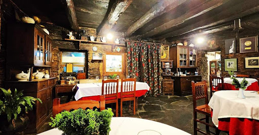 Restaurante Galicia: Un rincón acogedor con sabor auténtico gallego 60 AF1QipMAnItC60DEEFRzPJW0RckELSLYnQgp3ipF834e