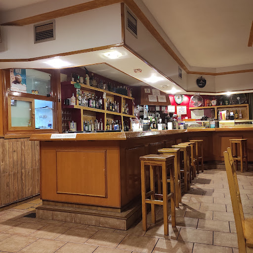 Bar El Abuelo: Sabores mediterráneos en un rincón acogedor de Cañamares 1