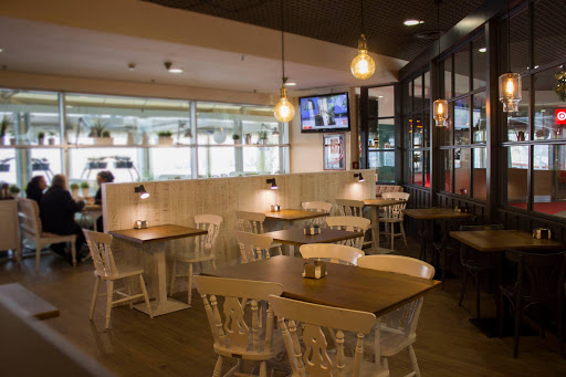El Caserío: Deliciosos pinchos en el corazón de Ourense 25 AF1QipMDGf99My8cn15lUWNjLqR69XGx47