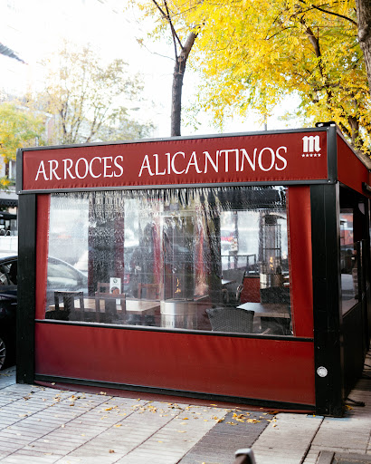 Taberna del Olivo: Un rincón del Mediterráneo en el corazón de Salamanca 1 AF1QipME2FutEta7KIt6ObgVGPuiiM1zT37CUn 9NiIA