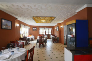 Pahuna Nepalese and Indian Restaurant Torrox: Sabores auténticos de Nepal e India en el corazón de Torrox 10 AF1QipMF8xp iJsmTCh6eYpRtjNfyOoY B8FK0YUssJR